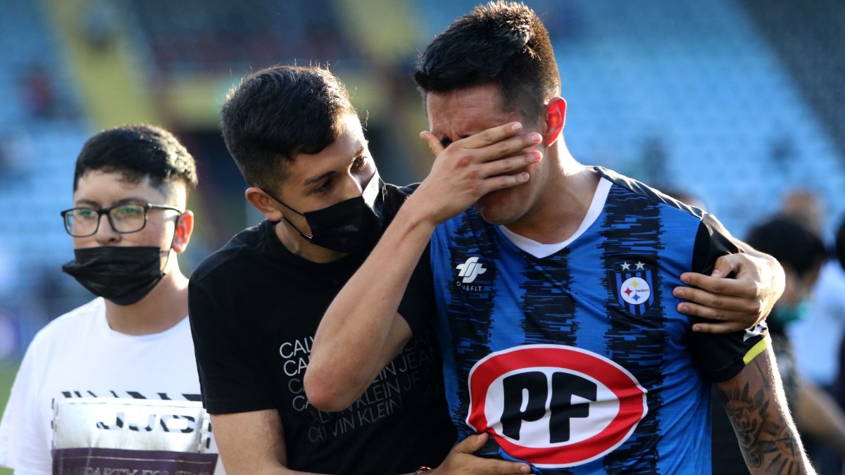 Huachipato descendió a la Primera B pese a derrotar a Deportes