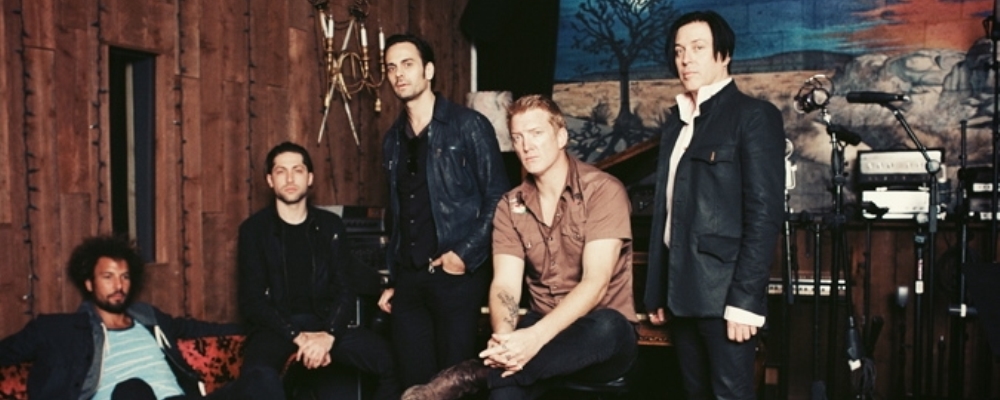 queens of the stone age promo estudio 2013 web