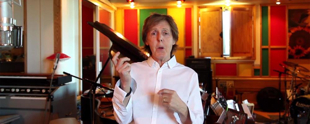 paul mccartney saludo recuperandose 2014 web