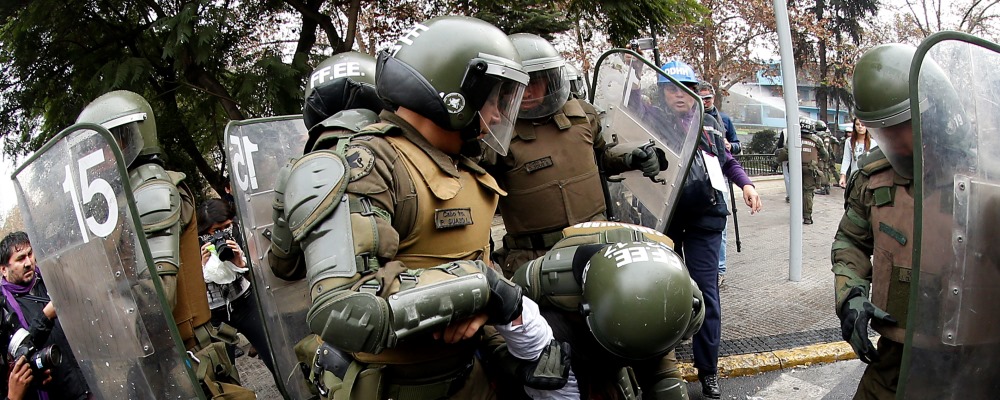 Marcha de estudiantes CONES