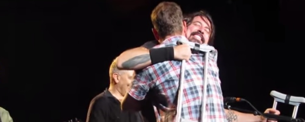 dave grohl 2015 abrazo fan web