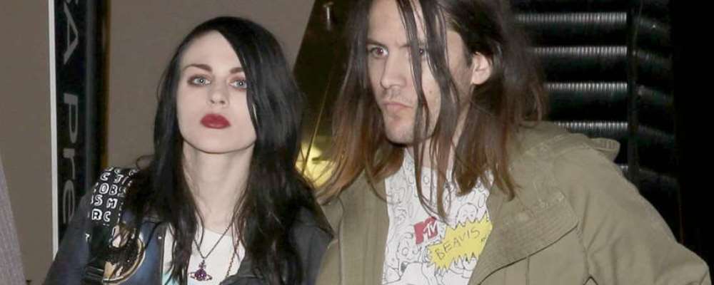 frances bean cobain con novio web