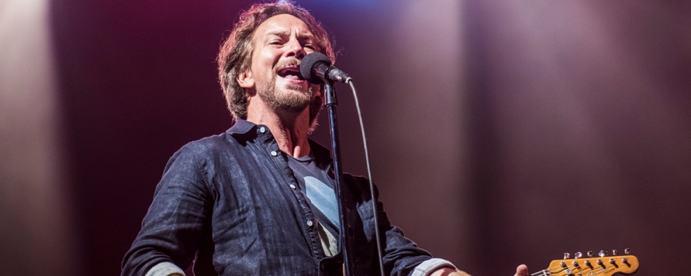 pearl jam 2015 mexico vedder web