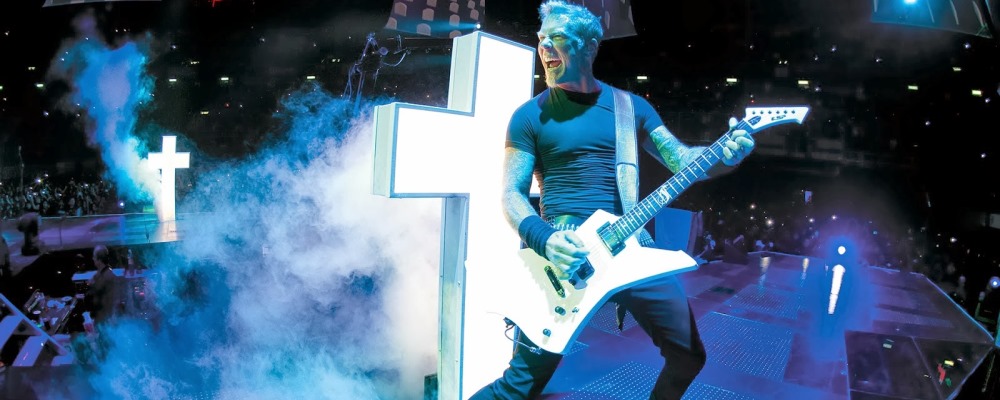 james hetfield 2013 through the never web