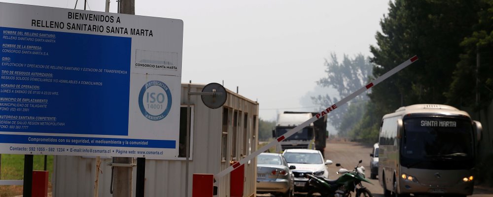 Incendio en relleno sanitario Santa Marta