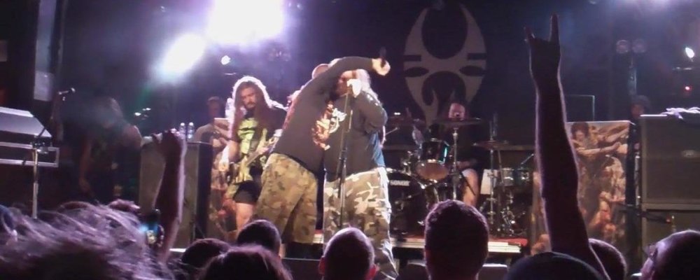 Soulfly show web