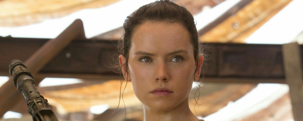 daisy ridley rey vertical web