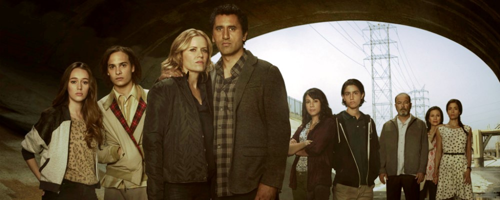 Alycia Debnam Carey as Alicia, Frank Dillane as Nick, Kim Dickens as Madison, Cliff Curtis as Travis, Elizabeth Rodriguez as Liza, Lorenzo James Henrie as Chris, Ruben Blades as Daniel Salazar, Patricia Reyes Spíndola as Griselda Salazar and Mercedes Mason as Ofelia - Fear The Walking Dead _ Season 1, Gallery - Photo Credit: Frank Ockenfels 3/AMC