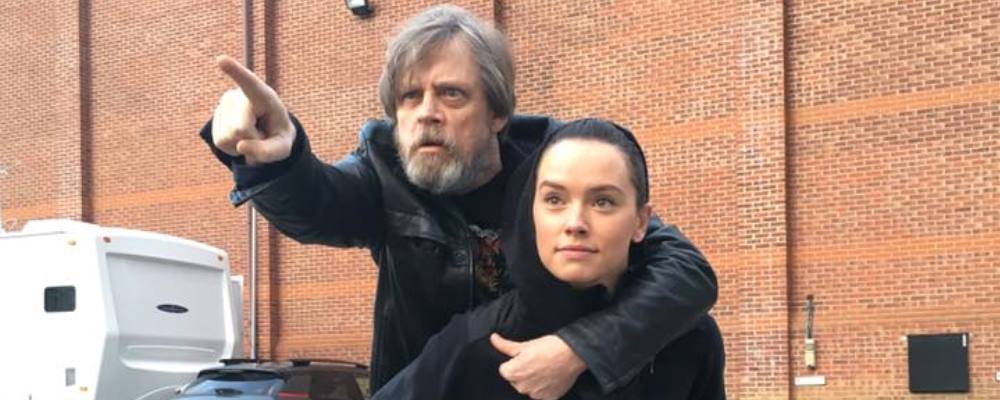 Star Wars: Episódio VIII - Os Últimos Jedi: continua a história de Luke  Skywalker (Mark Hamill), agora com Rey (Daisy Ridley) e Kylo Ren (Adam  Driver) como lados opostos - Purebreak