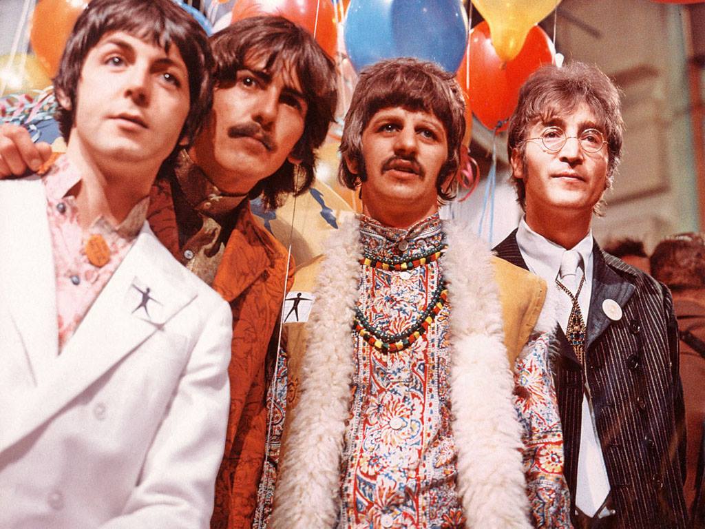 The Beatles – All You Need Is Love — Futuro Chile