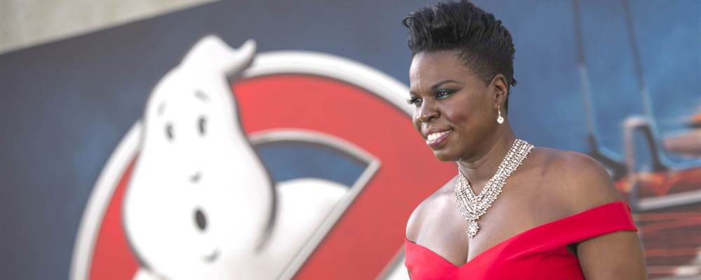 leslie jones ghostbusters web