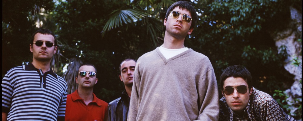 OASIS 2-5-1997 Hampton Court House, London, by Jill Furmanovsky