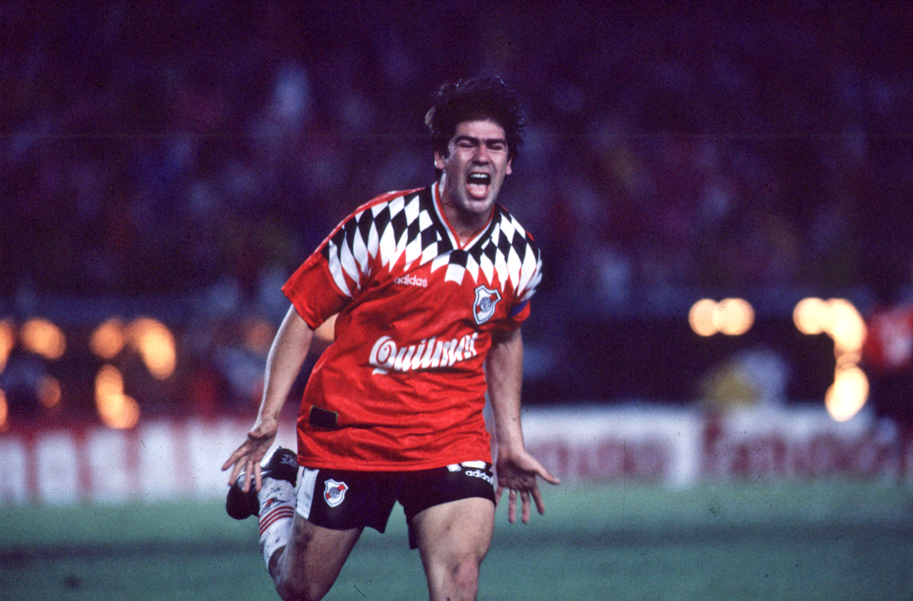 Marcelo Salas  Marcelo salas, Imagenes de deportes, Fotos de fútbol