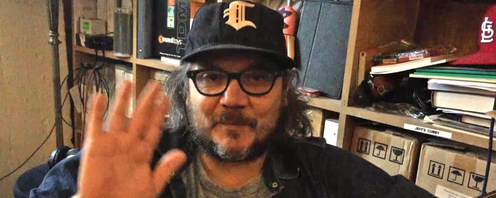 jeff-tweedy-saludo-futuro-web