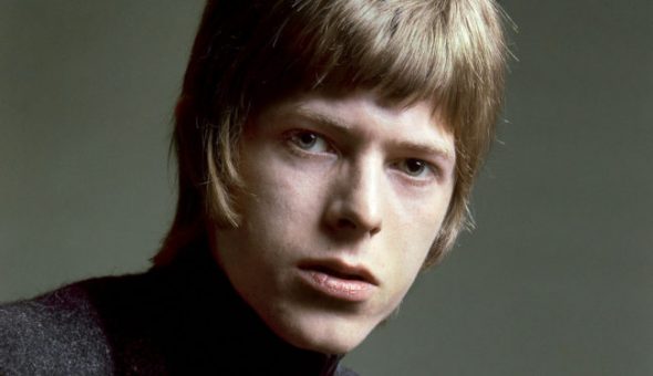 Publican libro con fotografías inéditas de David Bowie