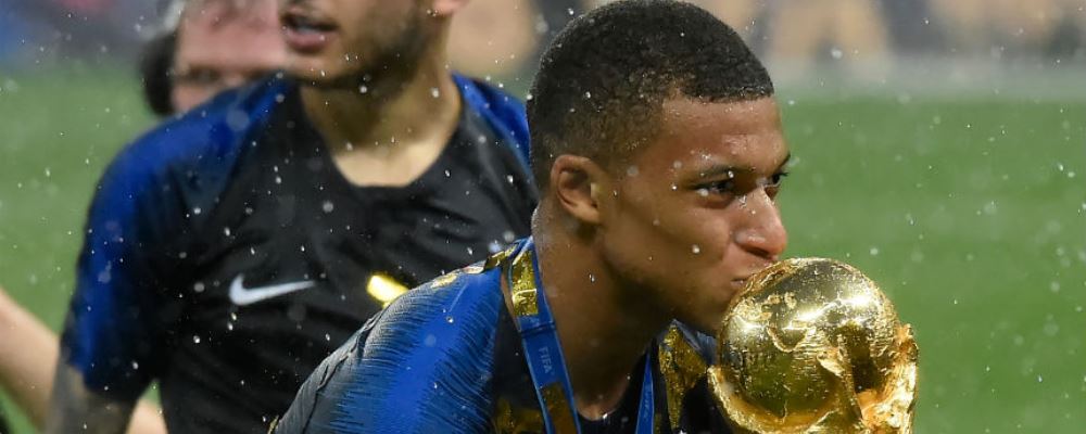 MBappé Supercampeones