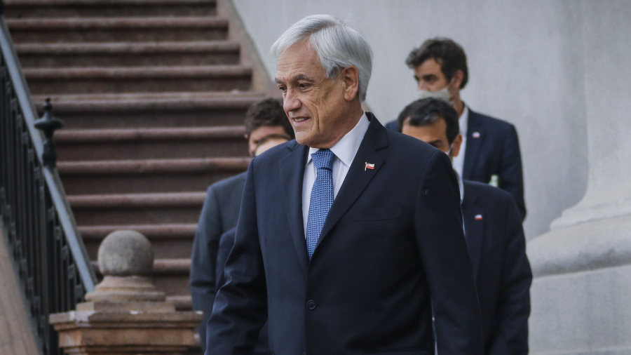 Piñera respalda a carabineros A_UNO_1252492 web