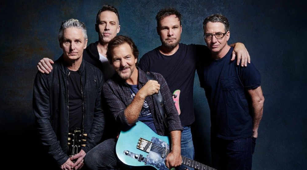 Pearl Jam defiende a las comunidades asiático-americanas