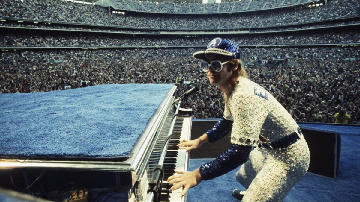 Elton John y el álbum conceptual que cuenta lo increíble que es