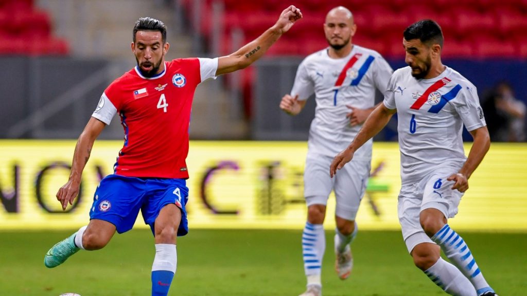 Mauricio Isla Chile Paraguay