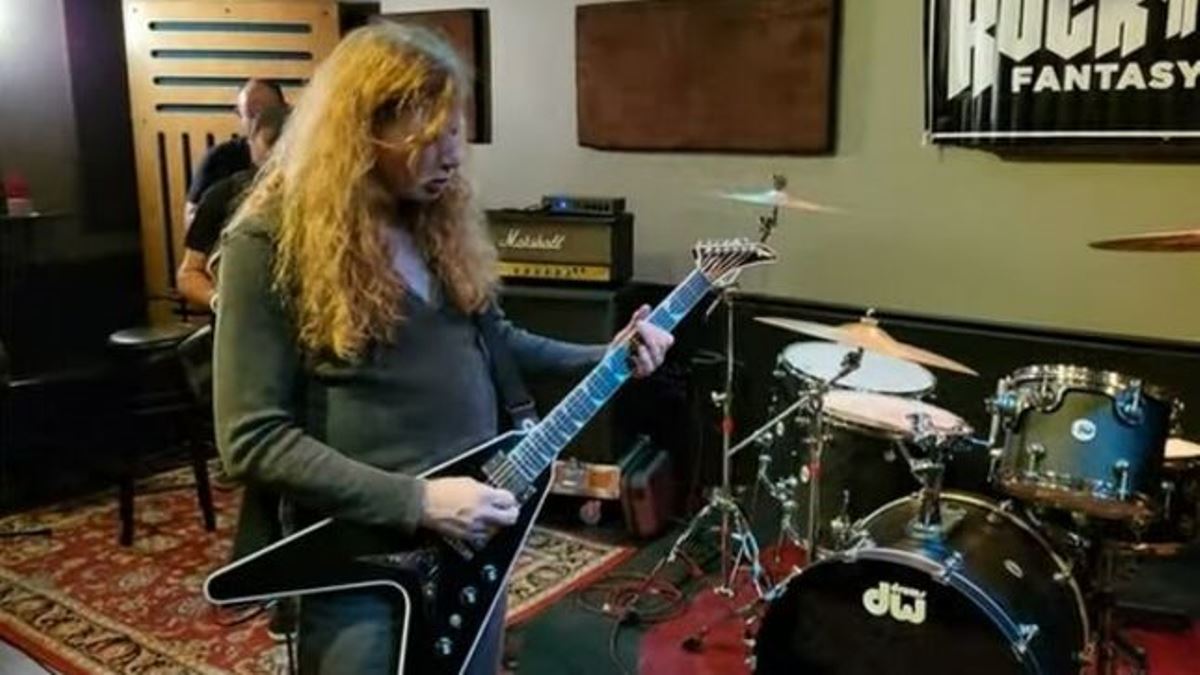 Dave Mustaine Te Enseña A Tocar "Symphony Of Destruction" En Guitarra ...