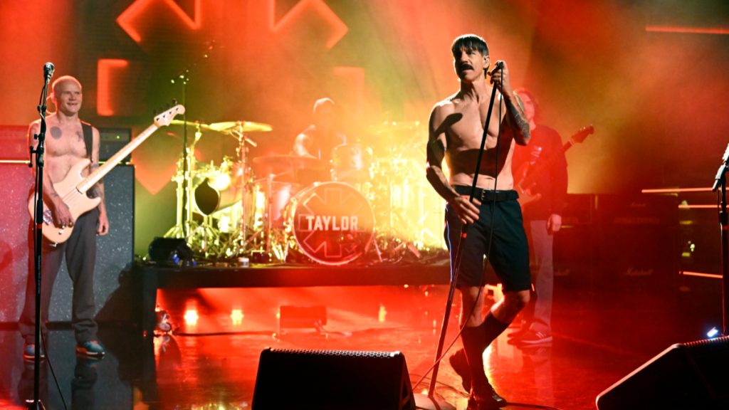 Red Hot Chili Peppers (2)