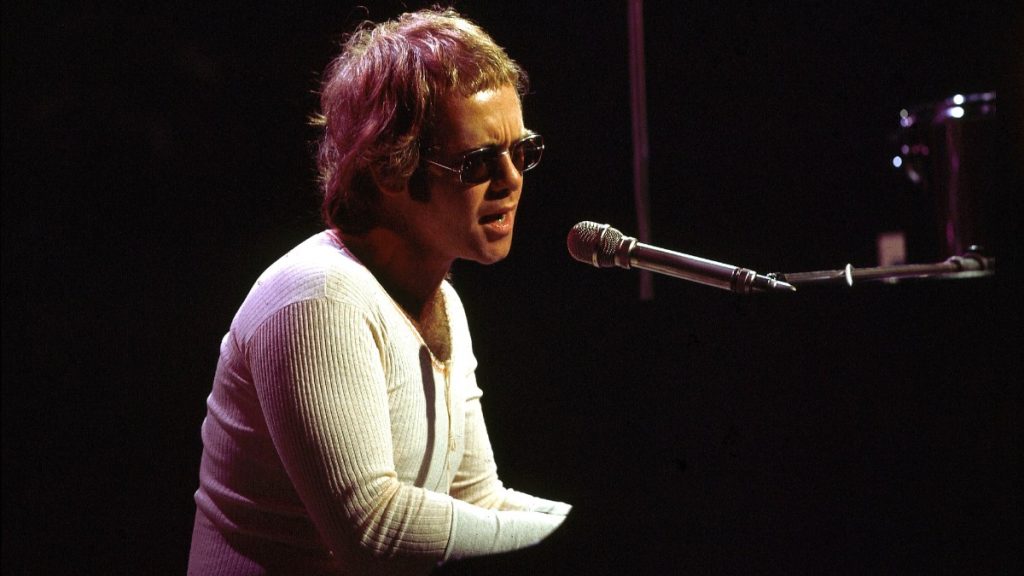 ELTONJOHN1