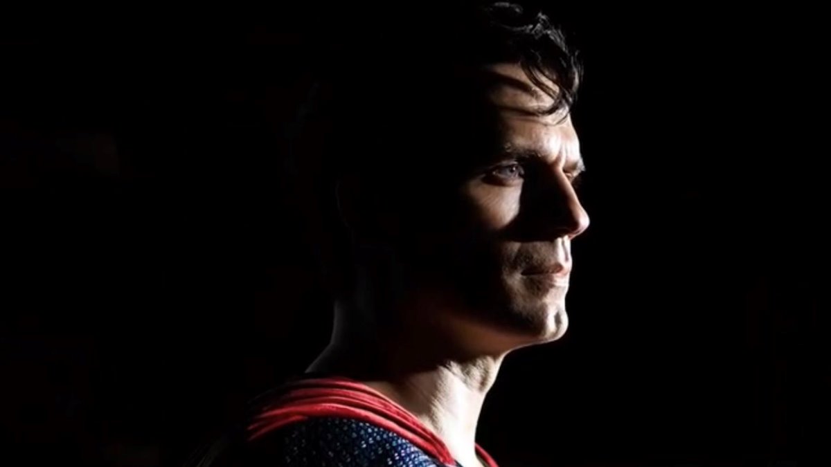 Henry Cavill Confirma Que Est De Regreso Como Superman Para Futuras Pel Culas De Dc Futuro