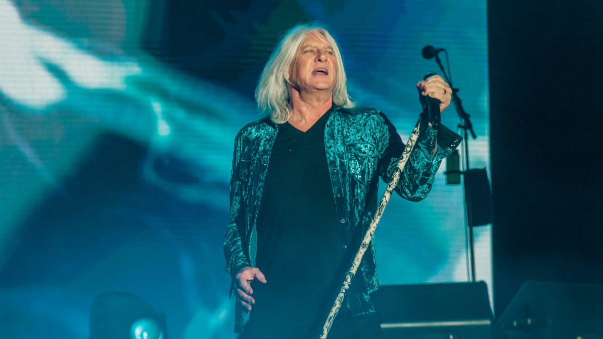 ¿peligra La Gira De Def Leppard Joe Elliot Permanece Hospitalizado En Bogotá — Futuro Chile