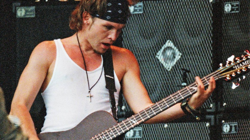 Jeff Ament 1993 Getty Web