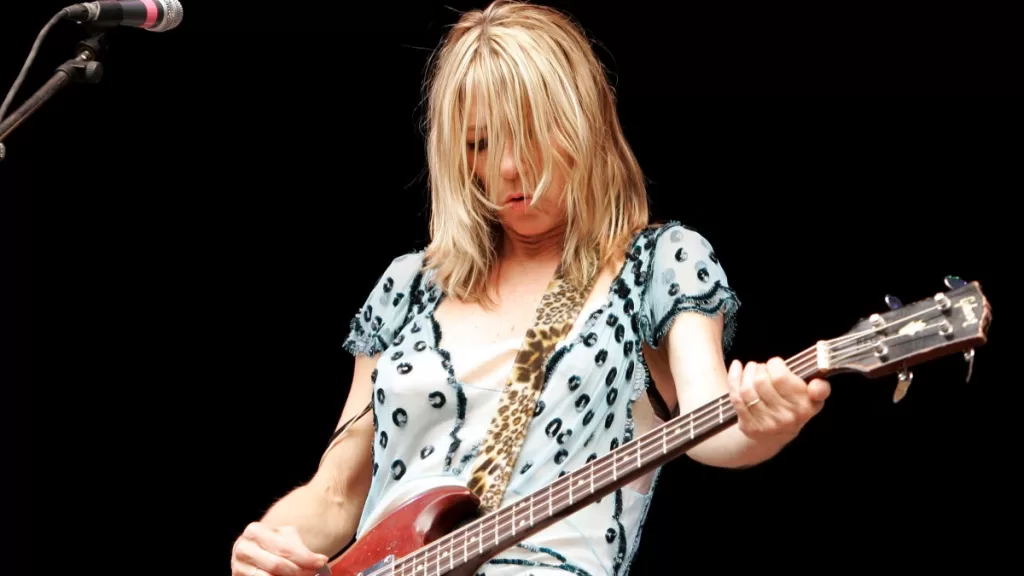 Kim Gordon 2004 Getty Web