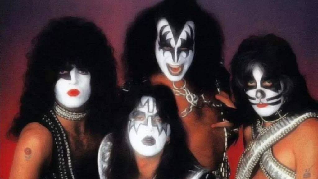 Kiss 1977 02 Web