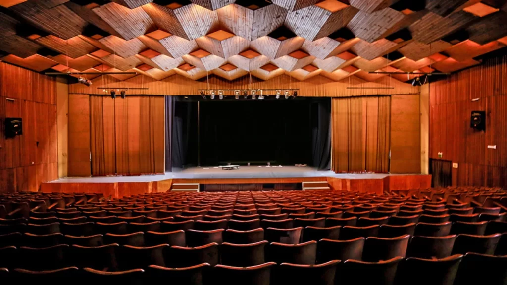 Aula Magna Del Liceo Manuel De Salas