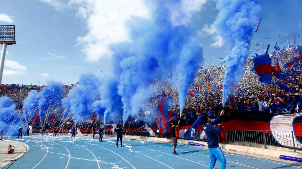 Hinchas, Universidad De Chile