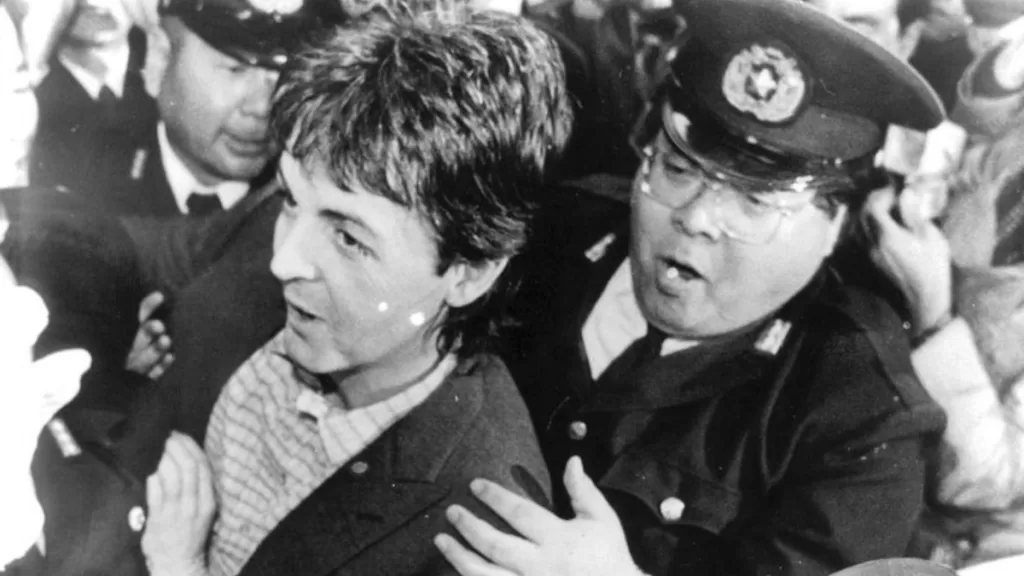 Paul Mccartney 1980 Japon Arresto Web