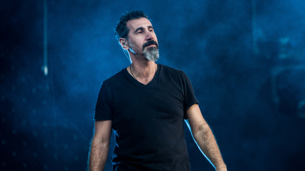 Serj tankian justice will shine on. Серж Танкян. Серж Танкян Мем. Серж Танкян 2024. Серж Танкян сейчас.