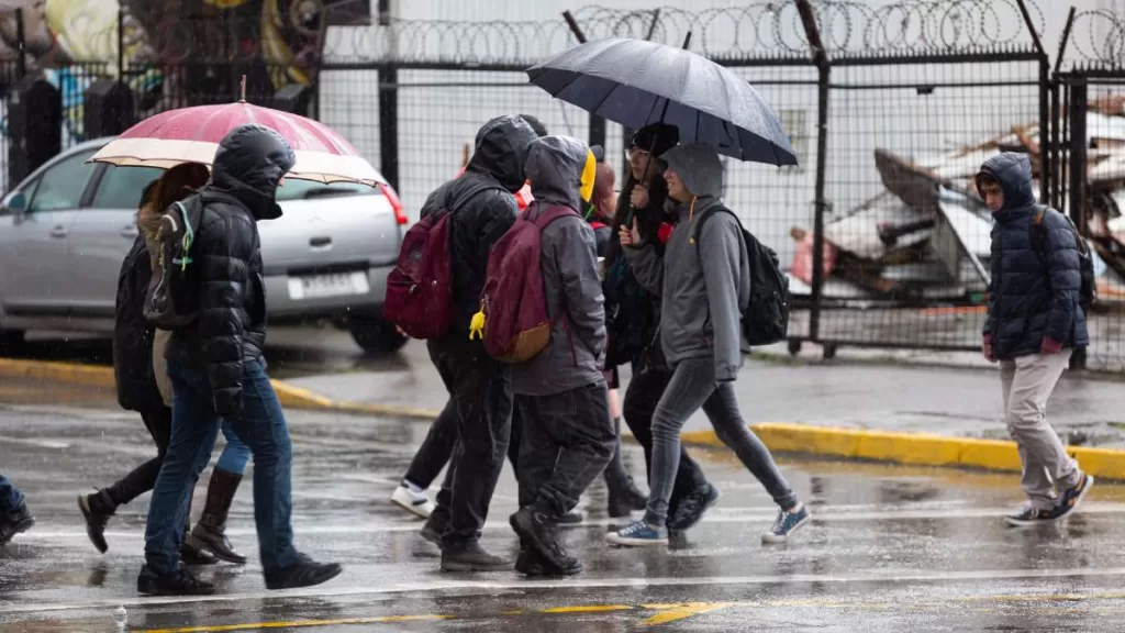 Suspension De Clases Por Las Lluvias