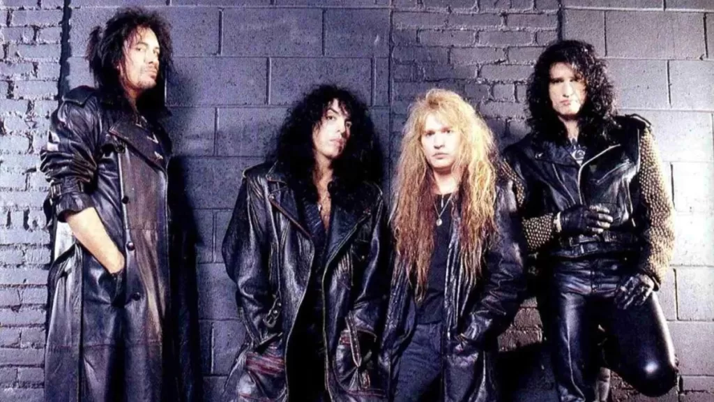 Kiss 1992 Revenge Web Jpg