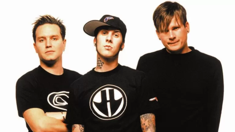 Blink 182 2001 Web