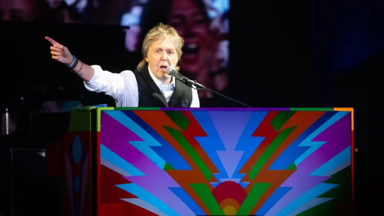 Paul Mccartney 2022 Glastonbury Piano Getty Web