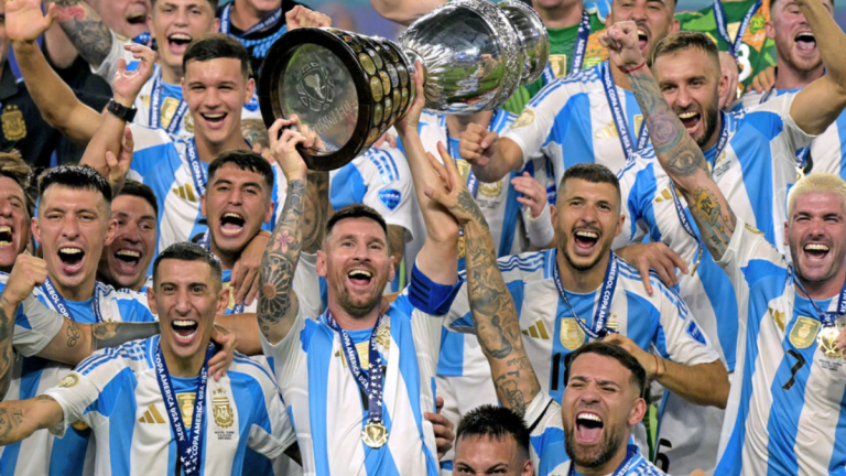 Argentina Campeón Y Copa America 2024