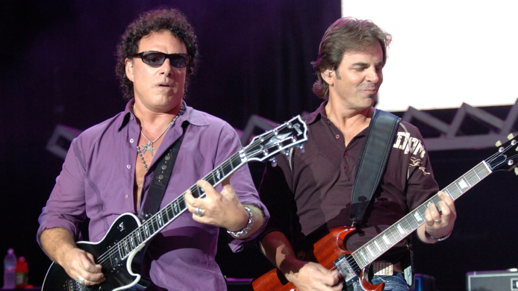 Journey Vuelve A Los Tribunales