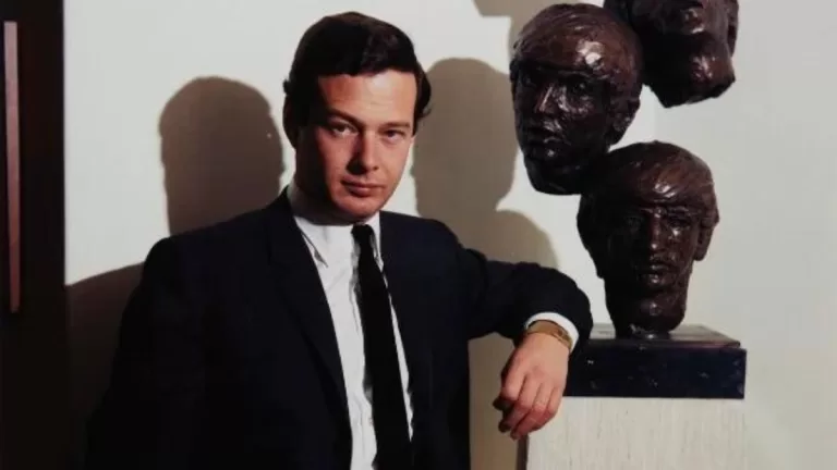 Brian Epstein: hace 57 años murió el manager de The Beatles — Futuro Chile