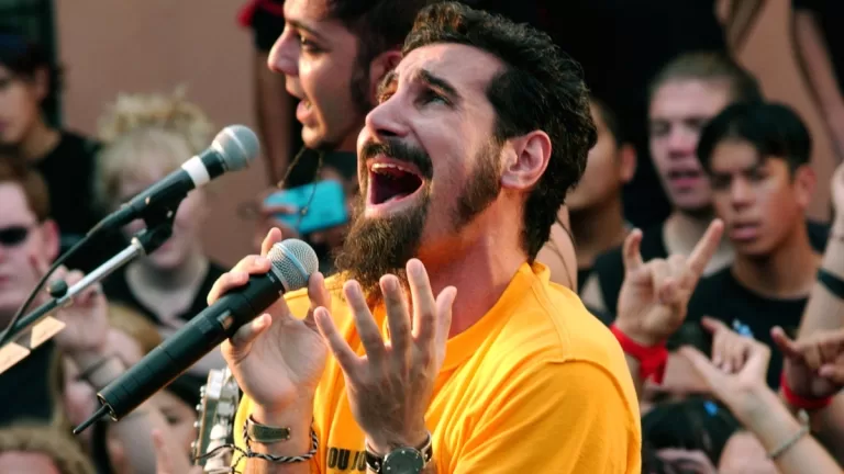 Serj Tankian 2001 Getty Web