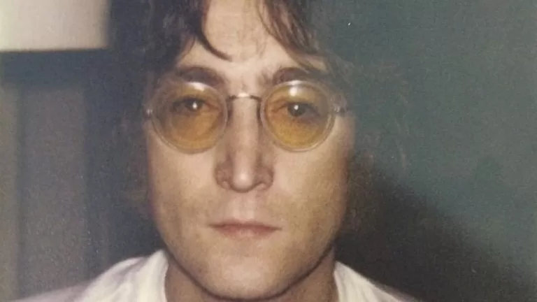 John Lennon 1971 Vertical Web