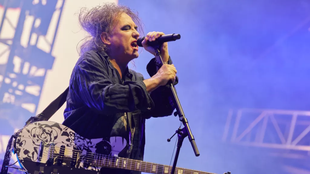 Robert Smith The Cure