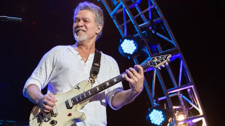 Eddie Van Halen 2015 Getty 03 Web