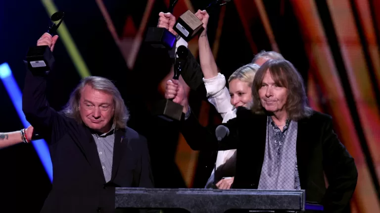 Foreigfner Discurso Rock Hall Web