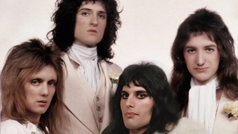 Queen 1974 Blanco Web