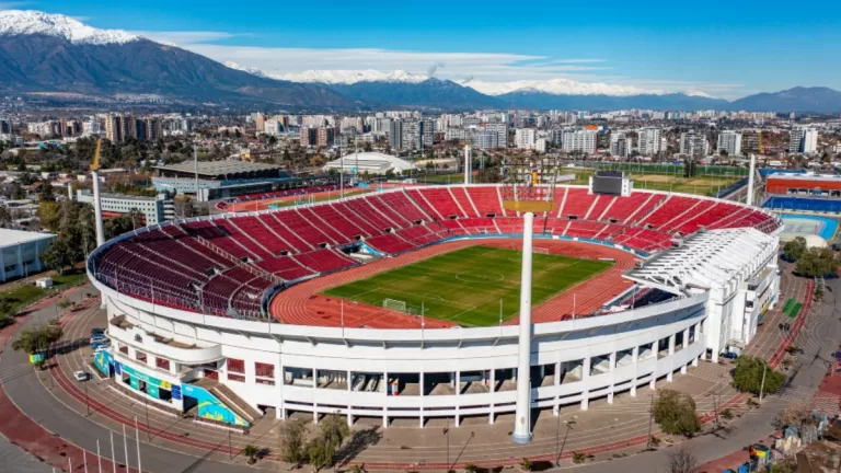 Estadio Nacional Iron Maiden Trabajador